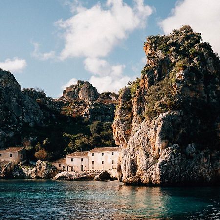 Tonnara Di Scopello Villa Castellammare del Golfo Luaran gambar